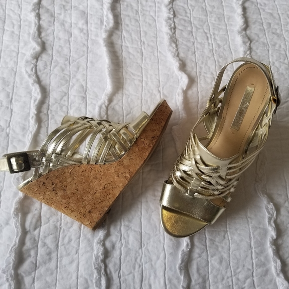 Nine West Gold Cork Wedge Sandals 10M EUC - Picture 2 of 15